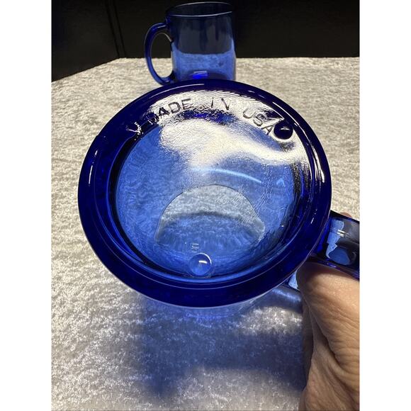 Vintage Cobalt Blue Heavy Glass Mug Coffee Teacup Made in USA set of 2 - Picture 3 of 10